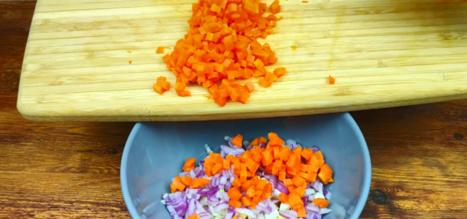 salat med gulerødder