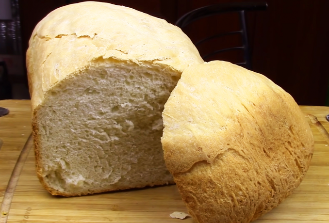 Brød i en brødmaskine