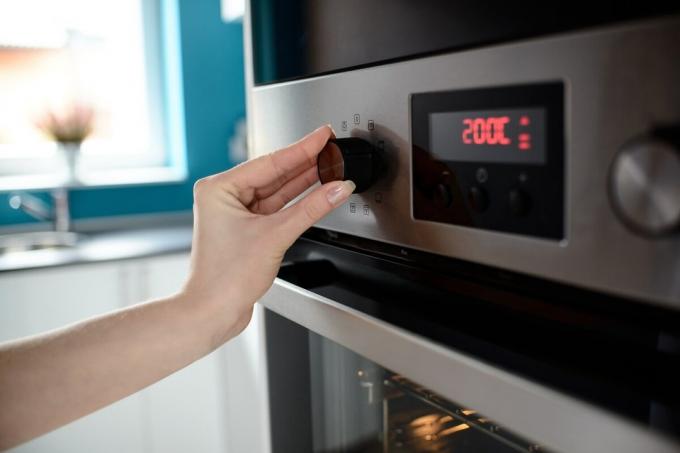 Forvarm ovnen forhånd. Billeder - Yandex. billeder
