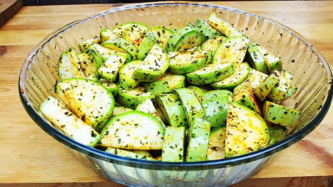 courgette i ovnen