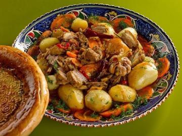 Usbekisk Basma: hjertelig kød fad med grøntsager