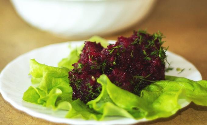 Rødbeder salat med aubergine