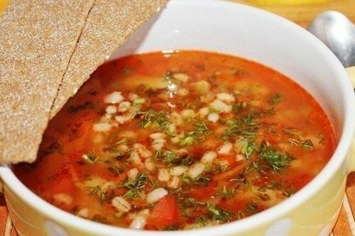 Byg grød kan tilsættes til suppen, og kan spises alene med en ske