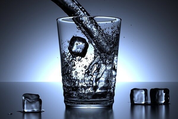 Koldt vand er en hindring for at tabe ekstra pund (Foto: Pixabay.com)
